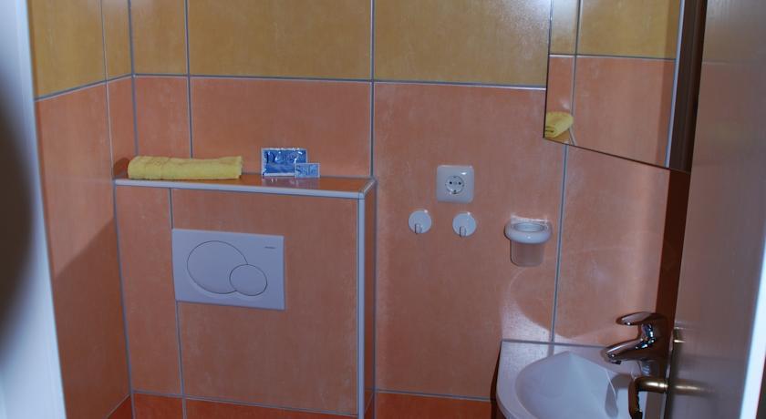 Hotel Rhon Waldcafe St. Georg